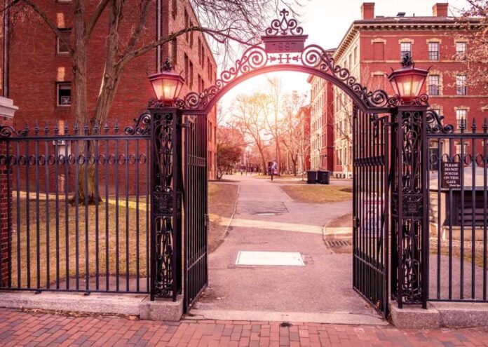 Cambridge,ma,,Usa,-,February,10,,2023:,The,Historic,Architecture,Of