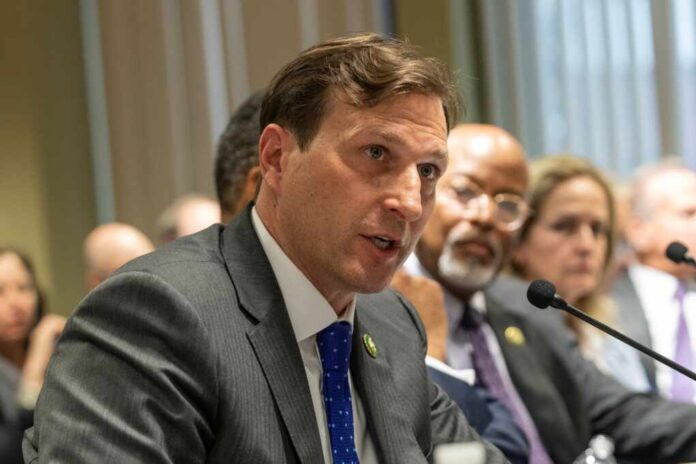 Congressman,Dan,Goldman,(d),Speaks,During,House,Judiciary,Committee,Field