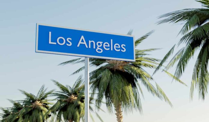 Welcoming,Road,Sign,Of,Los,Angeles