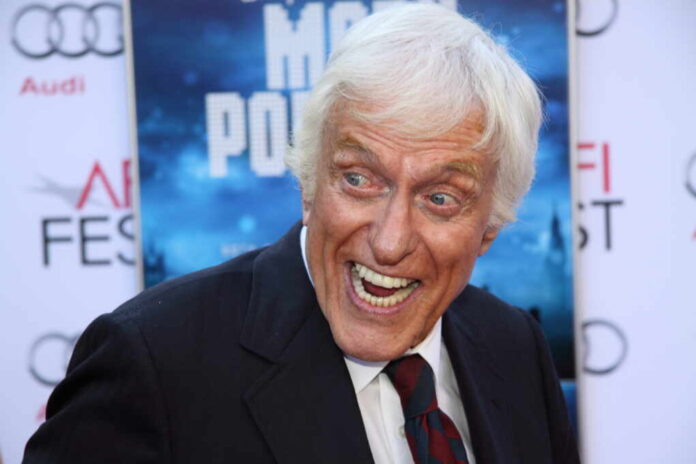 Hollywood,,Ca,-,November,9,,2013:,Dick,Van,Dyke,At