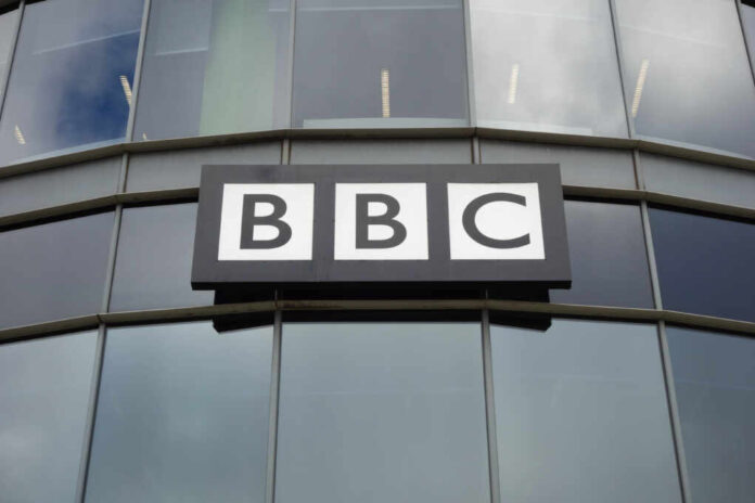 Hull,,England,-,October,15,,2019:,Bbc,Logo,On,Building