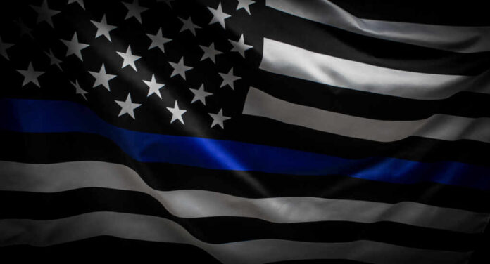 Thin,Blue,Line,Wavy,American,Flag,In,Support,Of,Police