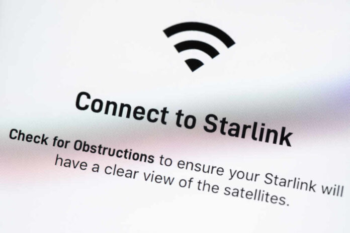 Bayonne,,France,-,Circa,February,2021:,Starlink,App,On,Apple