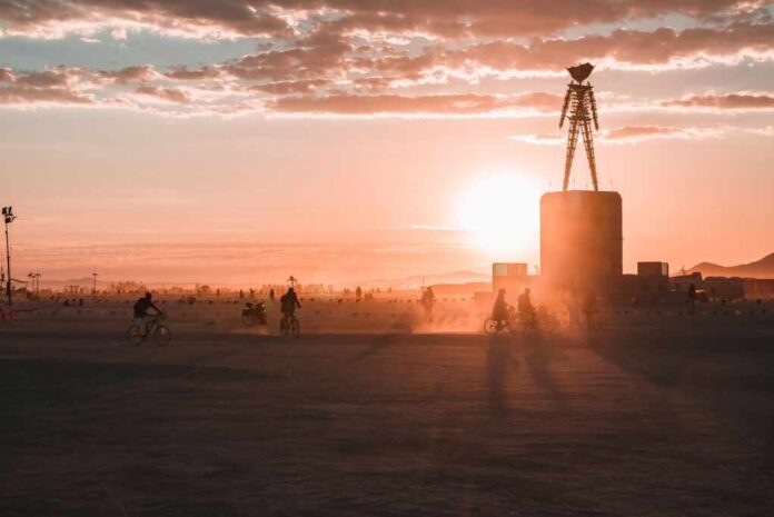 Beautiful,Desert,With,Art,Objects,At,Sunrise.,Beautiful,Nature,Festival