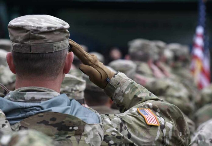 Us,Soldier,Salute.,Us,Army.,Military,Of,Usa.,Veterans,Day.
