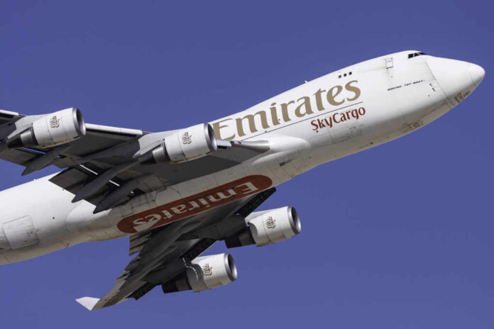 Dubai,-,December,8:,A,Cargo,Aircraft,Of,Emirates,Skycargo