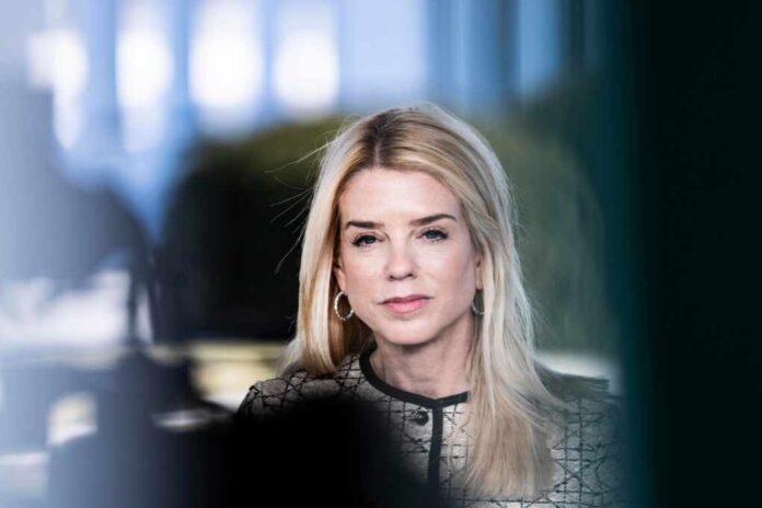 Feb,21,2025,Washington,Dc,Pam,Bondi,Walked,Out,To