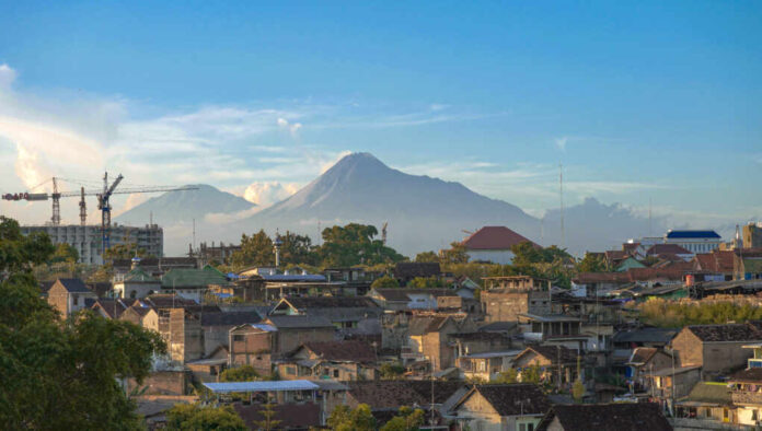The,Beauty,Of,Mount,Merapi,In,The,Midst,Of,The