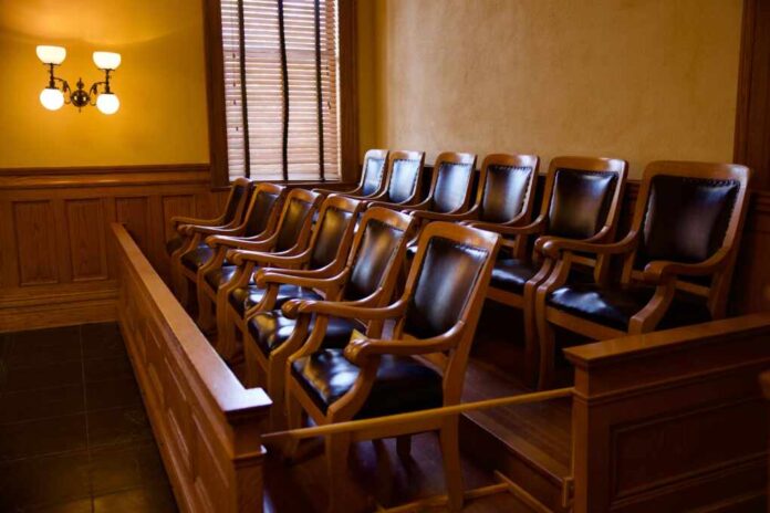 Old,Fashioned,Jury,Box,With,Twelve,Matching,Armchairs
