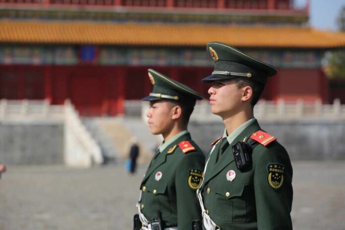 Beijing,,China,-,26,Oct,2016:,Two,Chinese,Soldiers,In