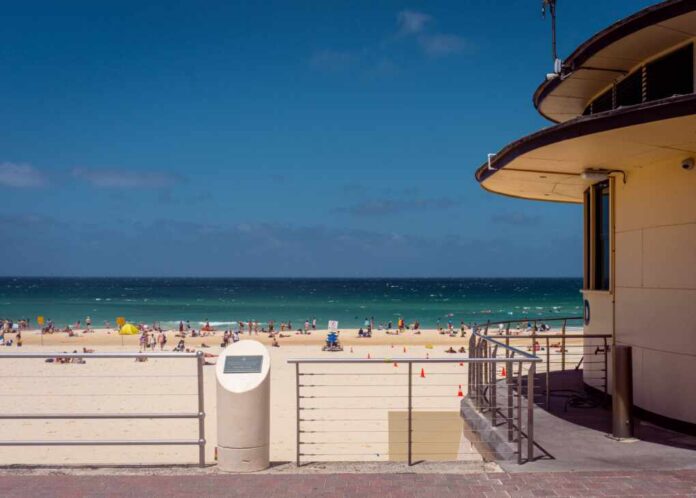 Bondi,Beach,,Sydney,,Australia.,11.03.2018.,Looking,Across,The,Bondi,Beach