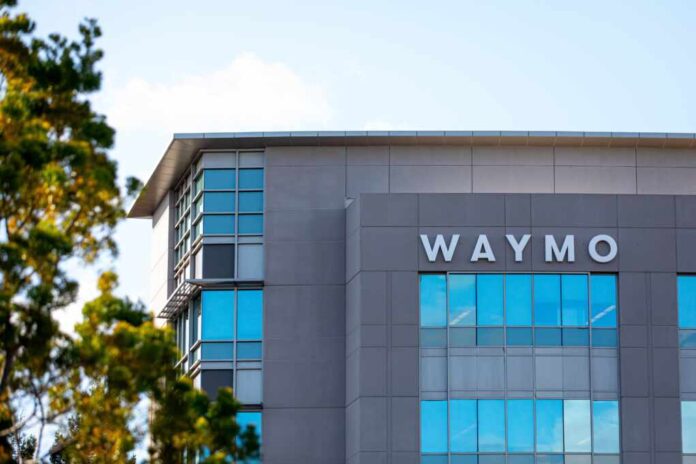 Mountain,View,,Ca,Us,-,March,13,,2025:,Waymo,Logo
