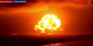 Blue Origin New Glenn spacecraft exploding at NASA Cape Canaveral launch complex 36.