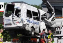 Four dead after train and school bus collide in Belgium • FRANCE 24 English