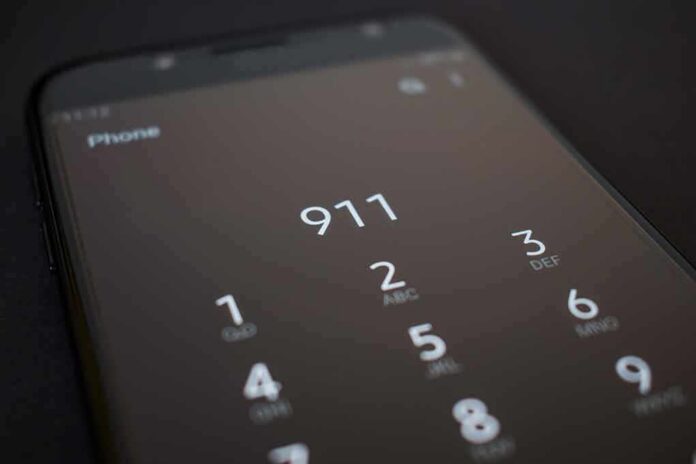 smartphone dialer showing 911