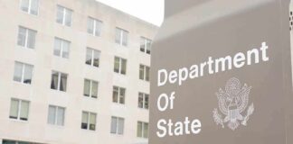 Department of State sign outside office building