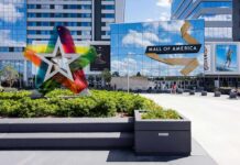 ISIS Plot Foiled At America’s Biggest Mall Mall entrance with colorful star sculpture and mirrored facade